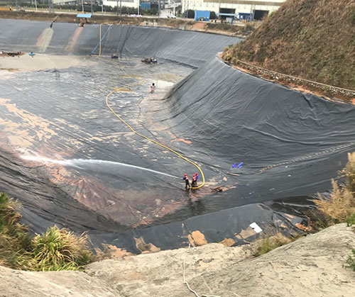 宣化废水池清理