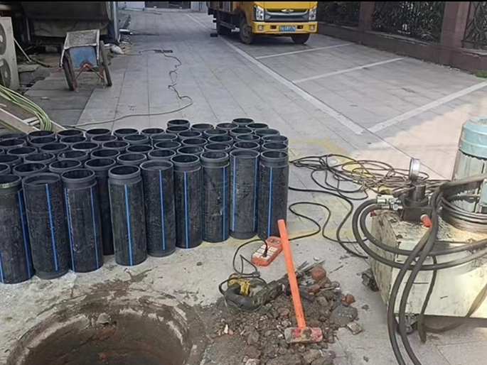 宣化PE置换管厂家 DN315置换管 非开挖管短管置换